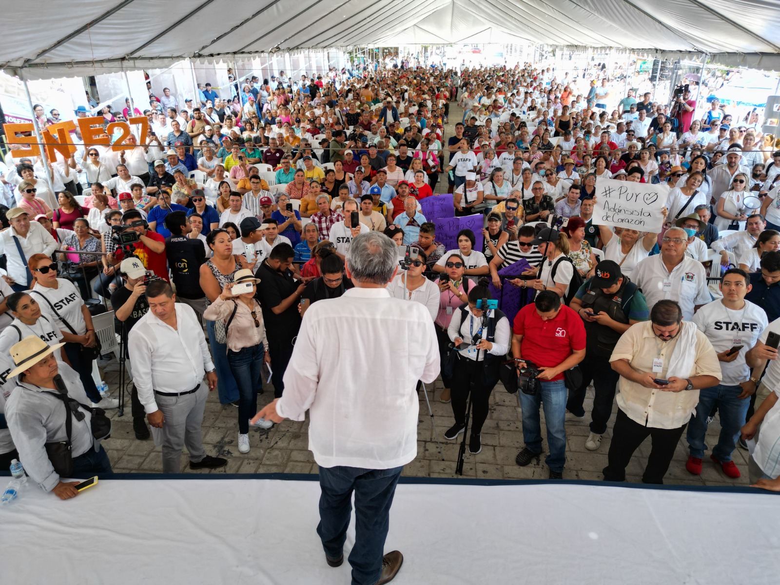 Regresa Adán Augusto a Sinaloa; ahora va al sur