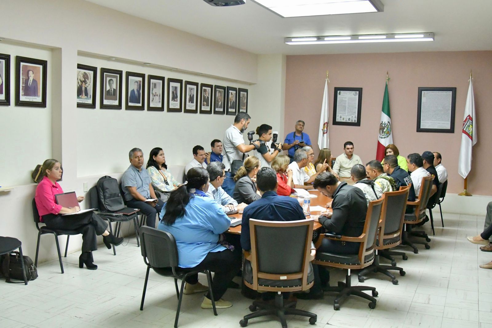Sesiona en Guamúchil la Mesa Interestatal; van por más desplazados a la sierra de Sinaloa municipio