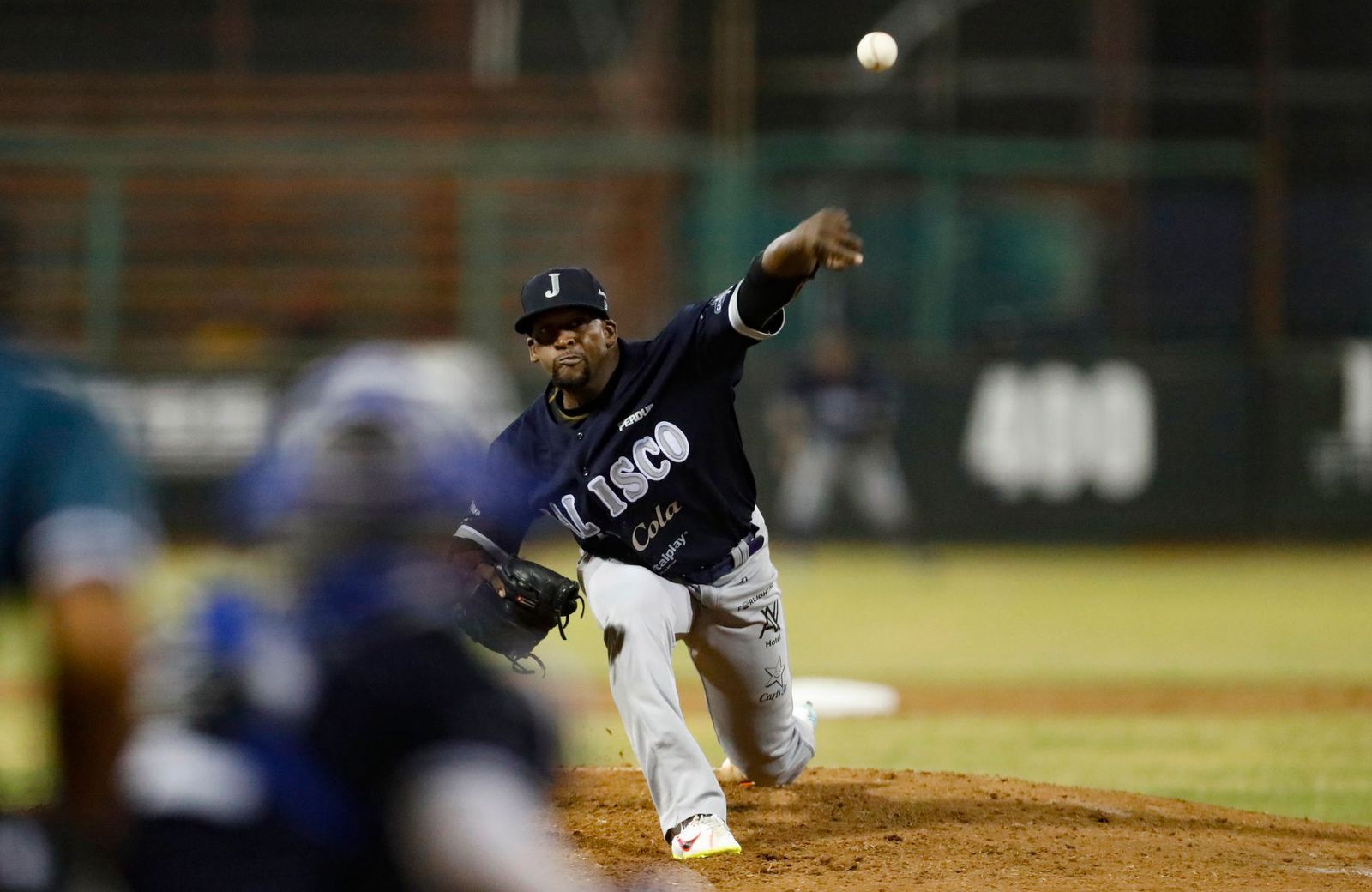 Yoennis Yera regresa a los Charros de Jalisco para la próxima temporada de la LMP