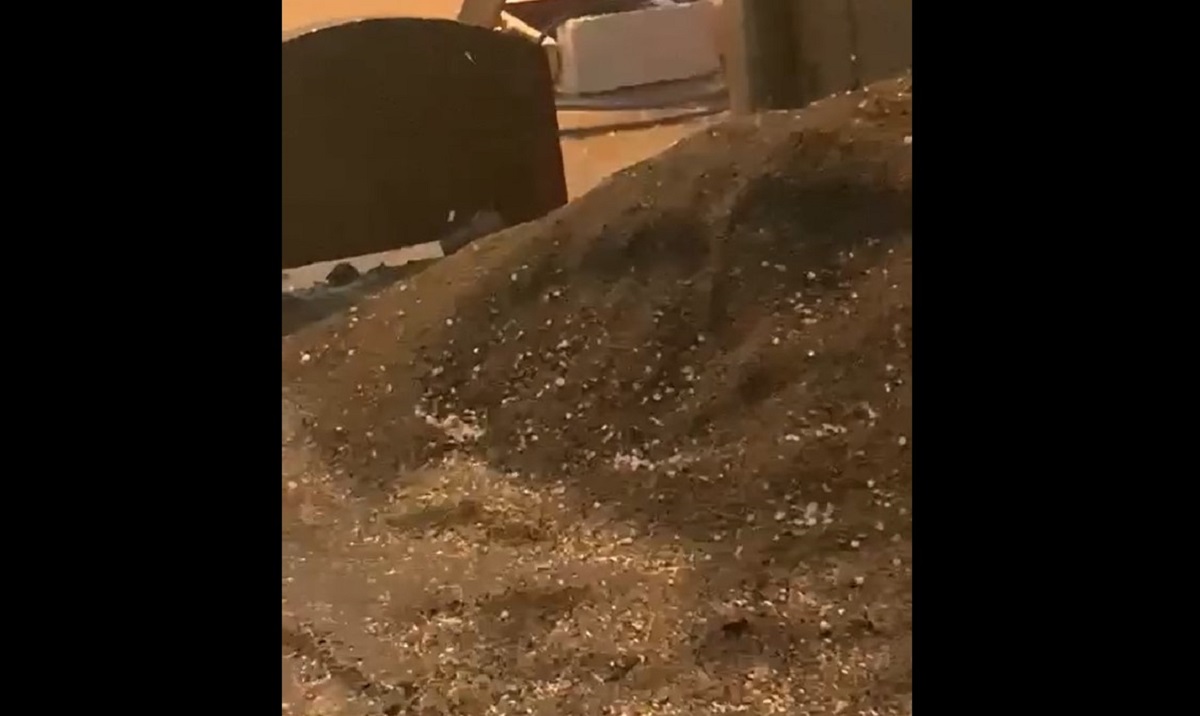 Graniza en partes de Pradera Dorada durante fuerte lluvia de este sábado en Mazatlán