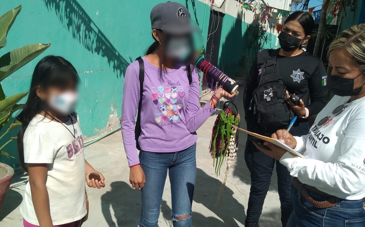 Hasta 15 casos de trabajo infantil ha detectado el DIF Mazatlán con la campaña ‘Juega Tu Papel’