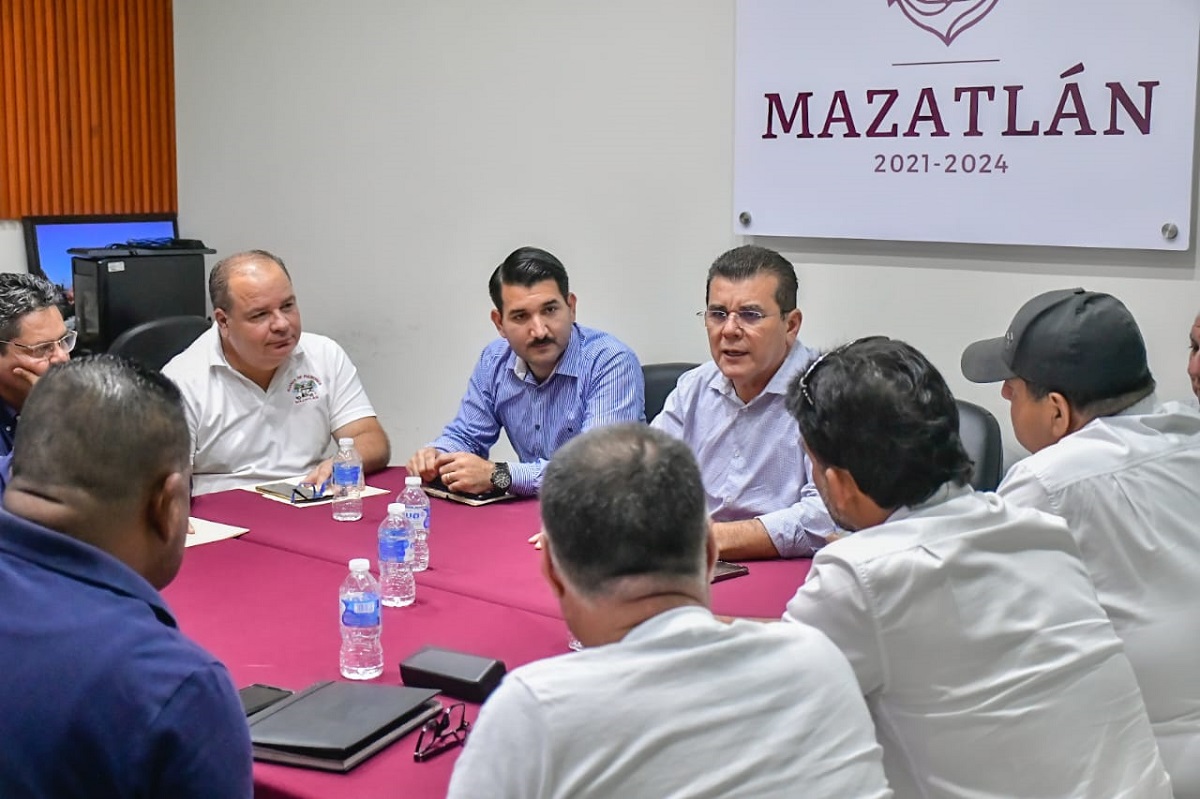 Habrá una ‘ajustadita’ con recorte de personal innecesario en el Ayuntamiento de Mazatlán