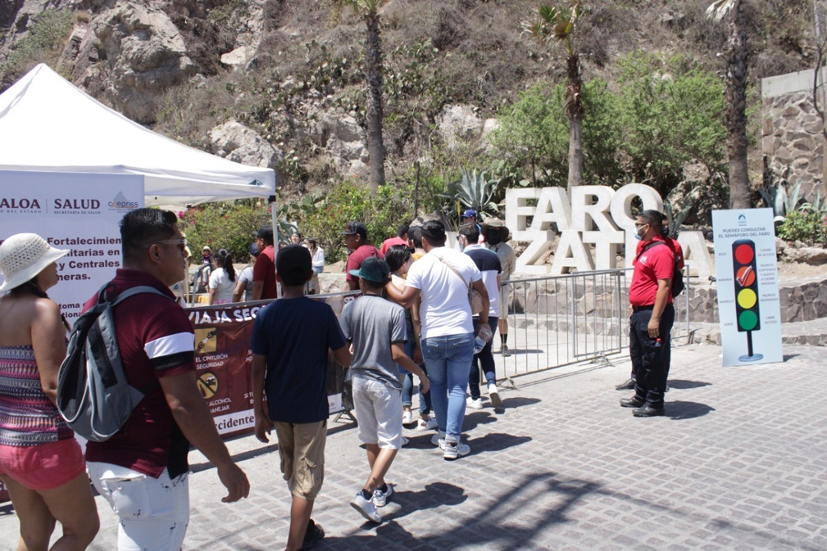 Protección Civil ha implementado acciones en el Faro y otros puntos de Mazatlán ante las altas temperaturas