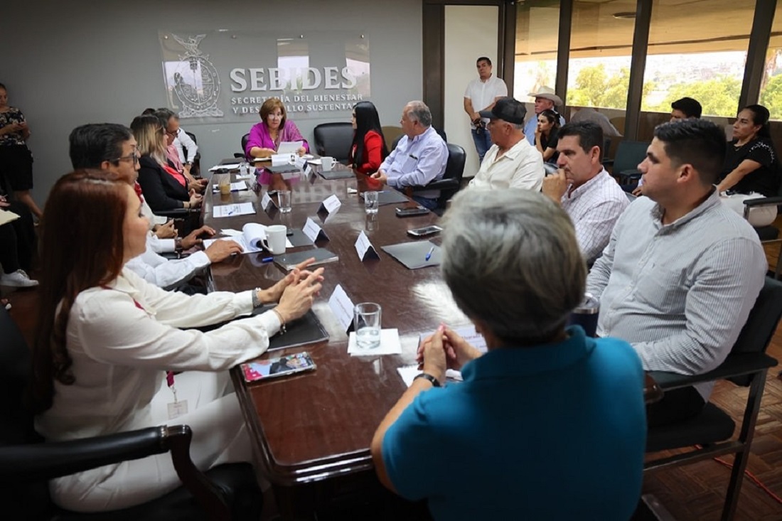 Ayuntamiento de El Fuerte firma convenio de mejoramiento urbano ante Sebides