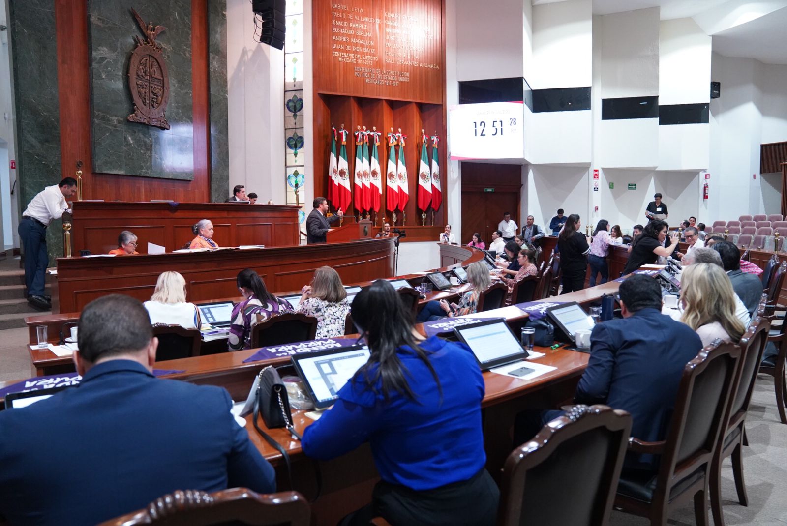 Irán contra funcionarios que no enteren cuotas y aportaciones ante el IPES; Congreso lo cataloga como falta grave