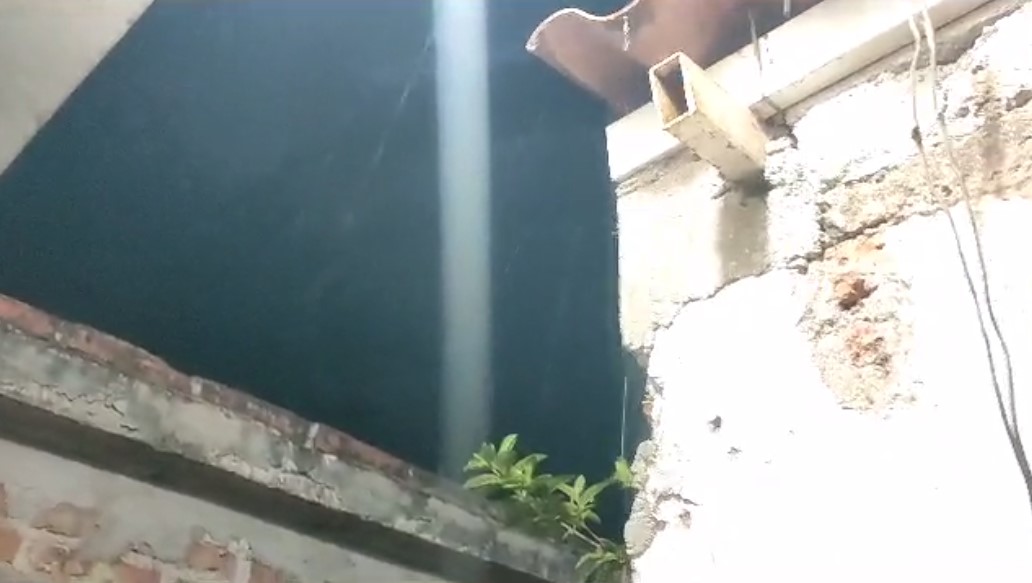¡Con que no se vaya la luz! Llueve en Guasave y con tormenta eléctrica