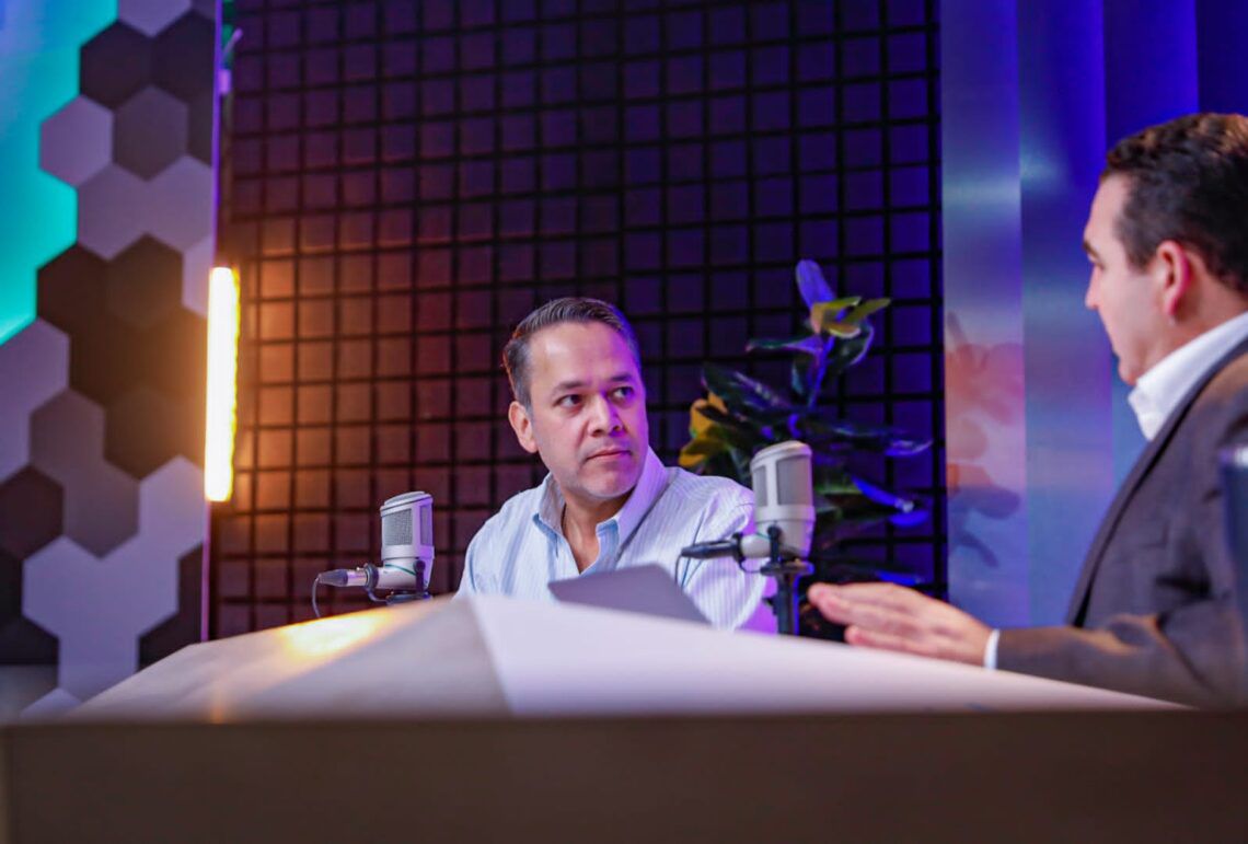 Gobierno de Rocha tiene orden y disciplina financiera; ha bajado deuda pública mil 300 mdp solo en 2 años: Díaz Vega