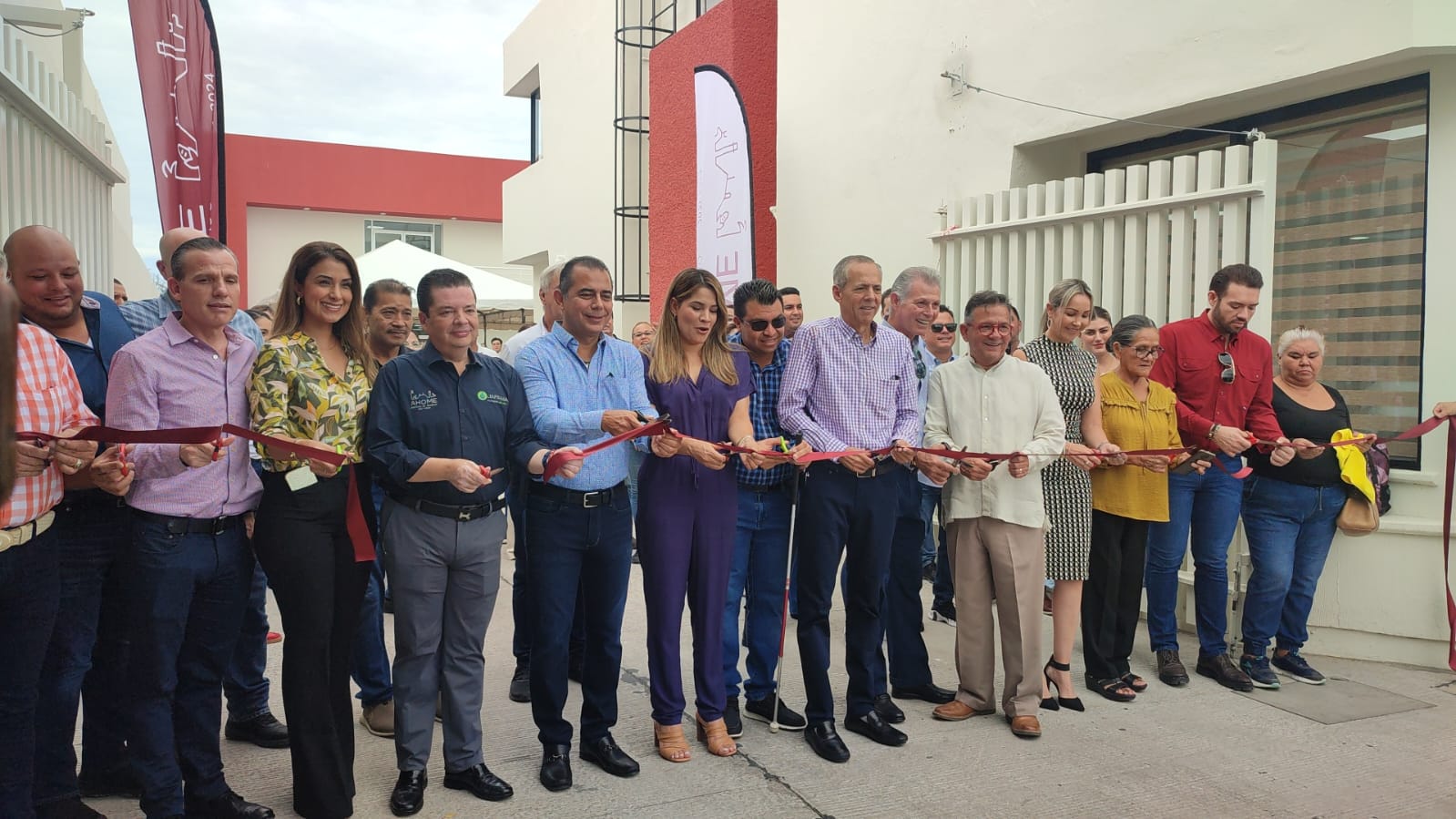 Bienestar estrena nuevas oficinas; alcalde los invita a trabajar por el servicio del pueblo de Ahome