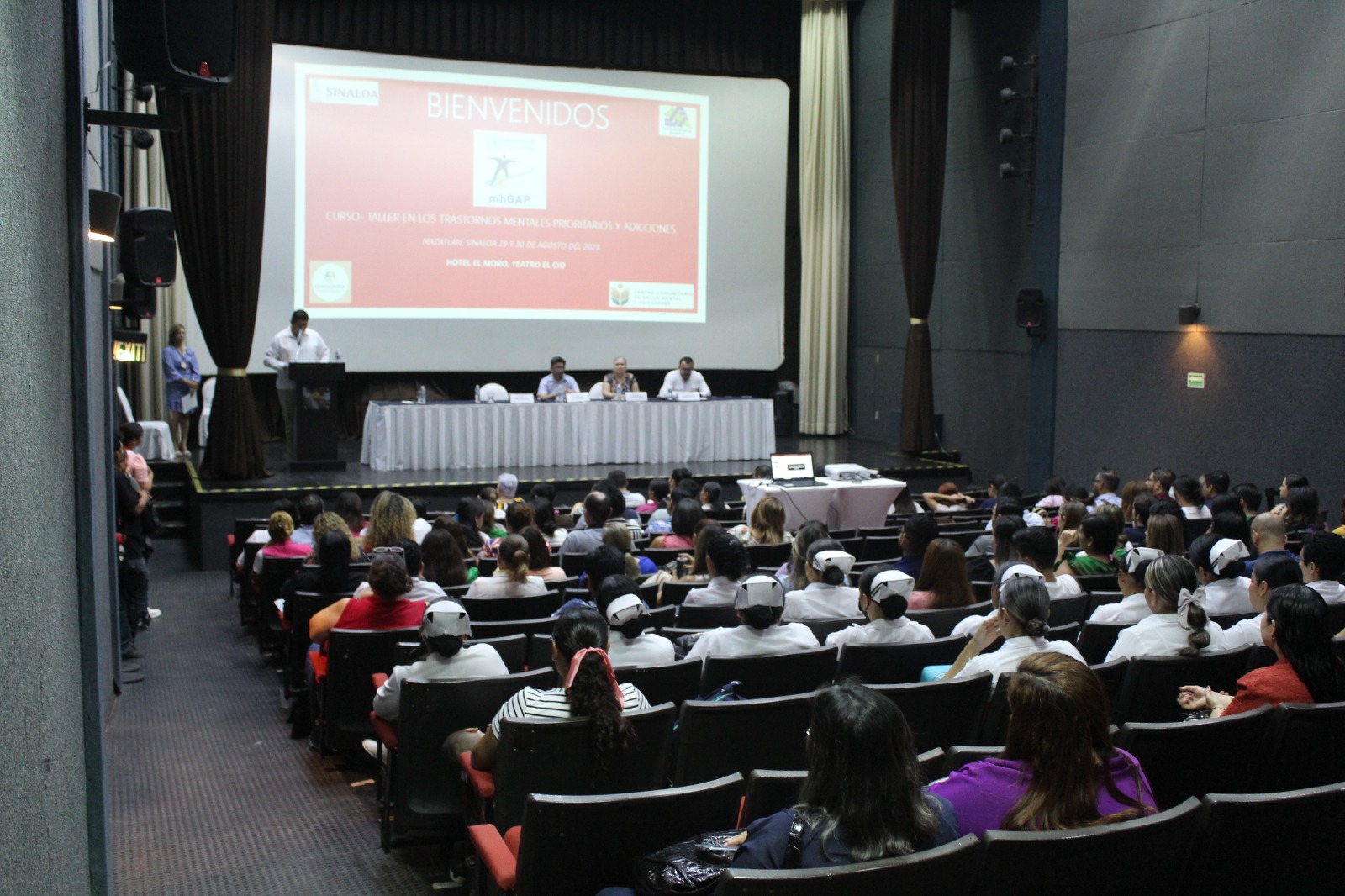CEPTCA imparte a personal de salud las guías MHGAP