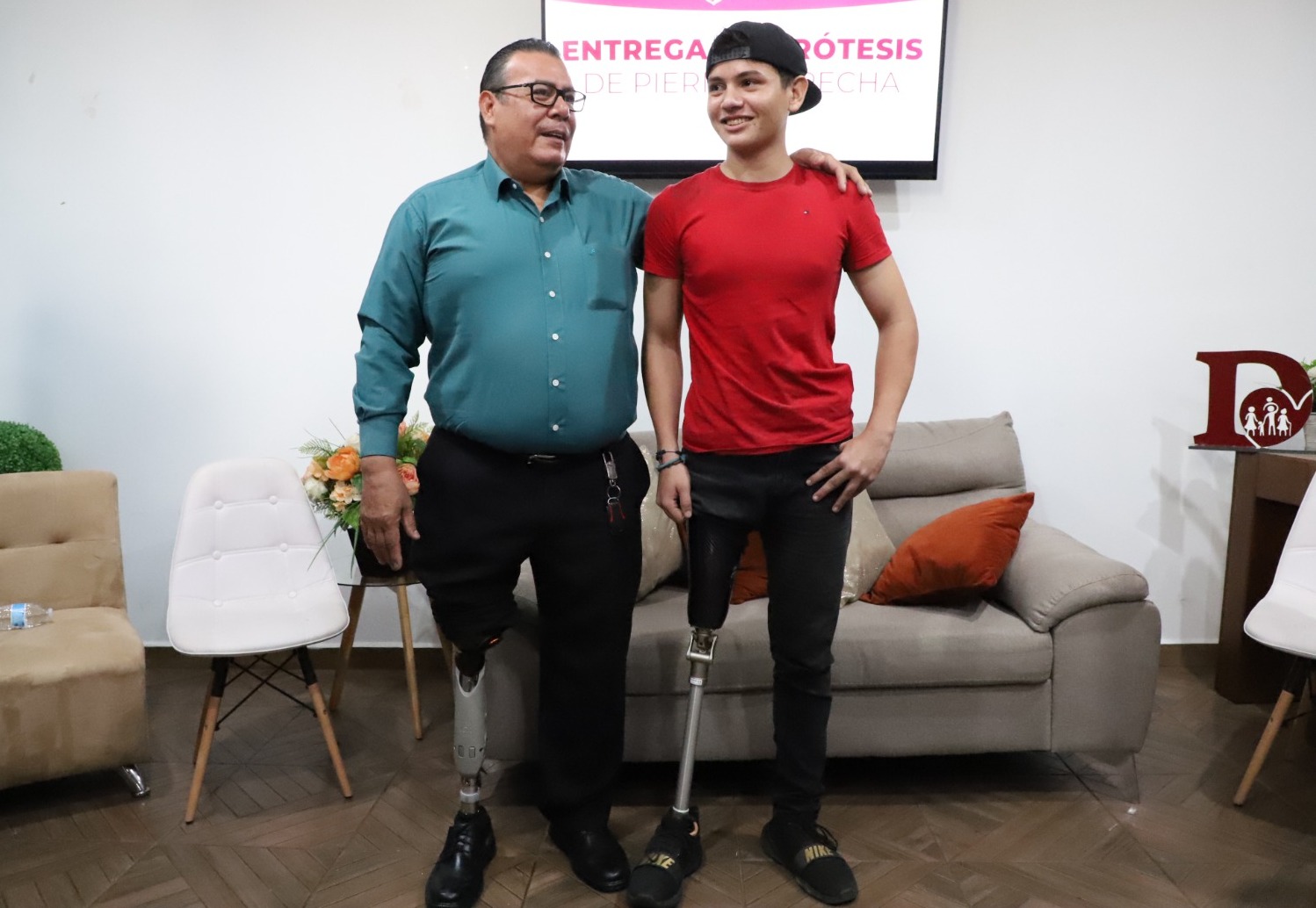 Con el apoyo de DIF Mazatlán, Geovanny Florentino vuelve a caminar después de ocho años