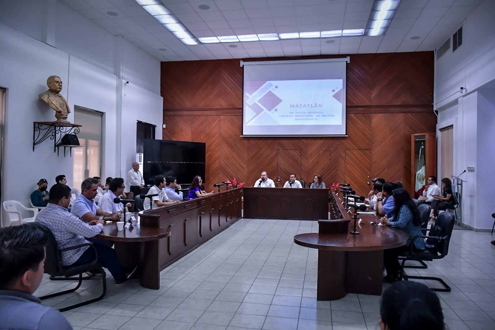 Para terminar con la burocracia, sesiona por primera vez el Consejo de Mejora Regulatoria en Mazatlán