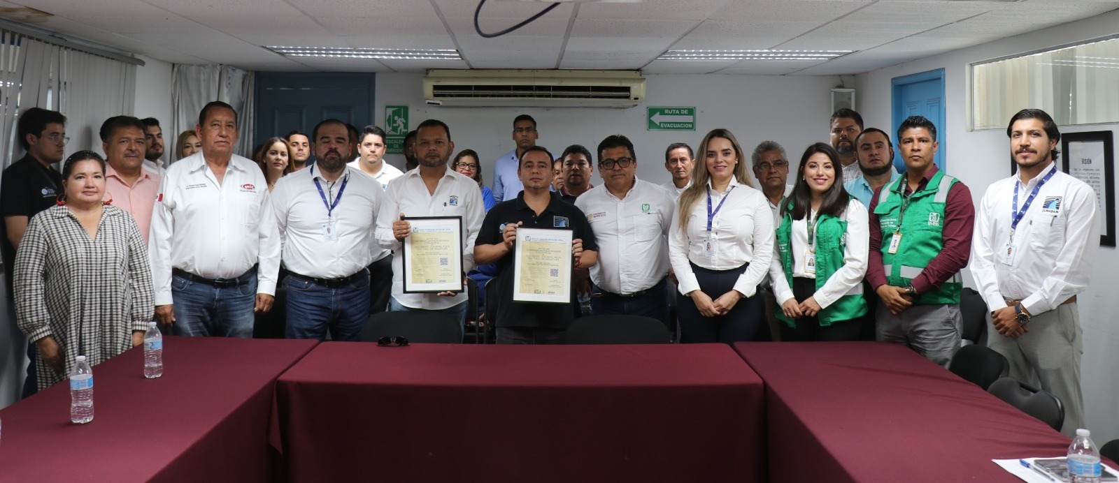 Consigue Jumapam el distintivo Elssa otorgado por el IMSS