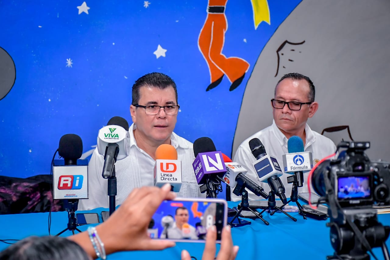 ‘Todo esto mancha y no se puede minimizar’: Alcalde de Mazatlán sobre restos encontrados en la playa