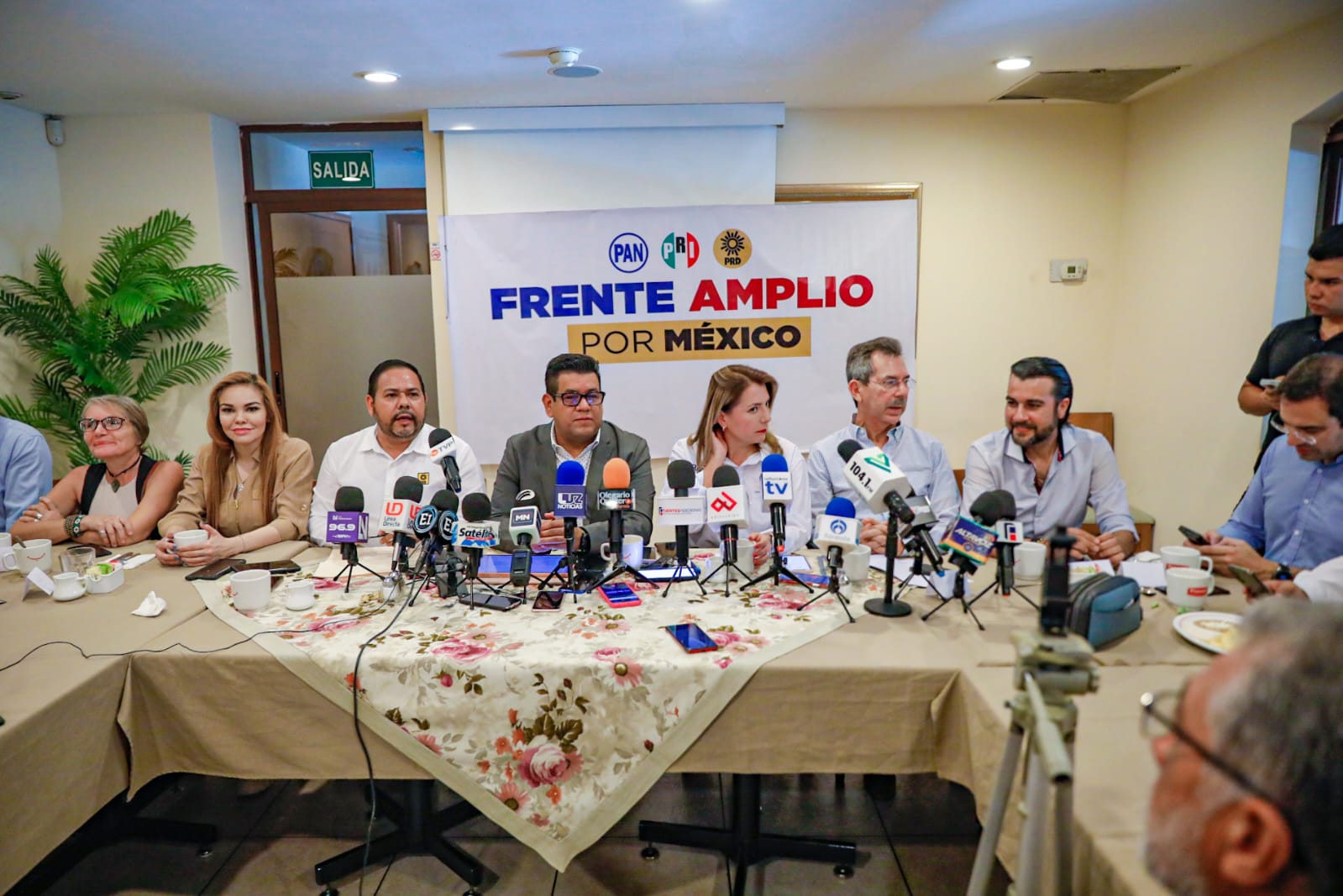 El PRD sigue firme en el Frente Amplio; la pausa fue con el comité organizador: Oner Lazcano