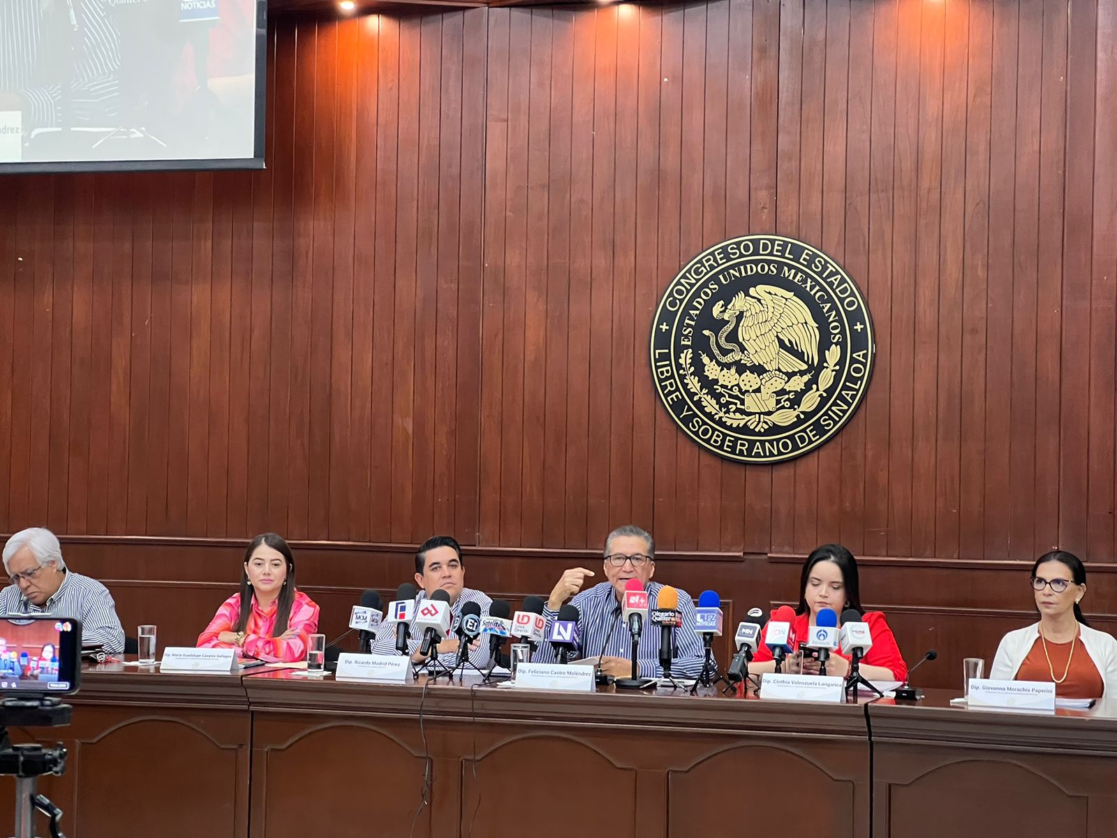 Estamos satisfechos con la reforma que logramos: Feliciano sobre modificaciones a Ley Orgánica del Congreso