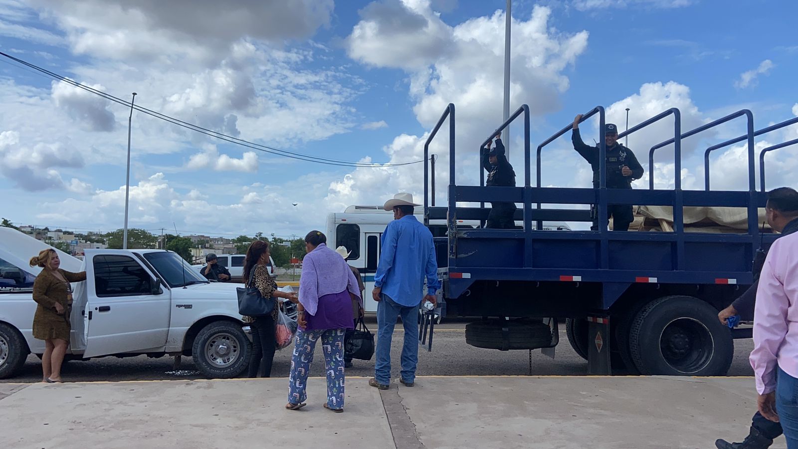 Este viernes cerrarán refugio de desplazados en Guamúchil; ya hay condiciones para que vuelvan: Sebides