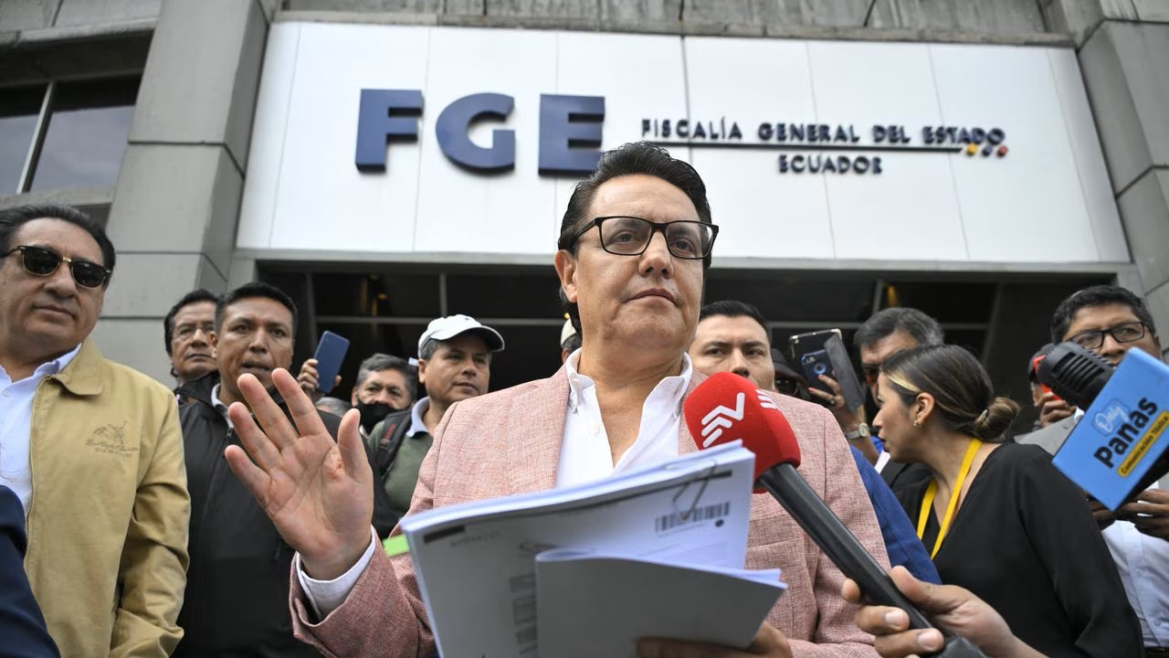 A balazos fue asesinado el candidato presidencial de Ecuador, Fernando Villavicencio