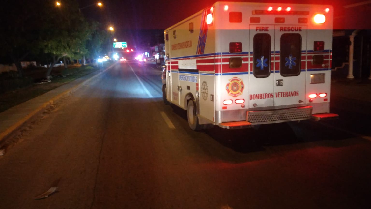 Tirado en medio de la carretera queda hombre, al ser arrollado a la altura de Urías, en Mazatlán