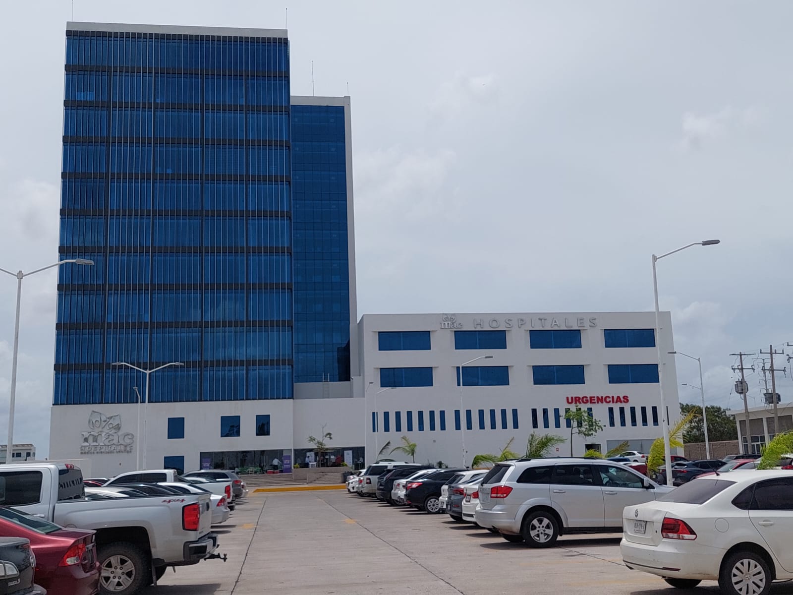 Personal de enfermería del Hospital MAC de Los Mochis paran labores; demandan pago de utilidades