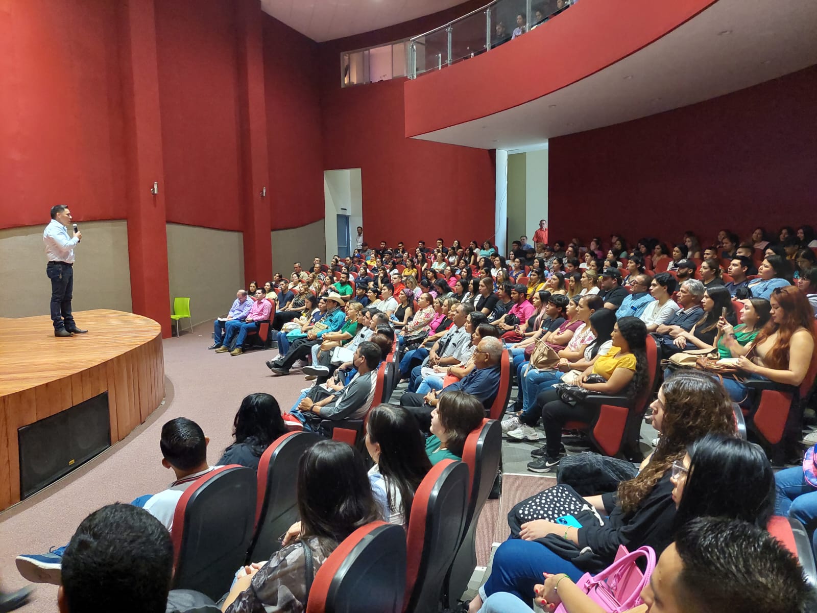 Inaugura UAIM, nuevo ciclo escolar con el lema “Construyendo cultura de paz desde la educación intercultural”