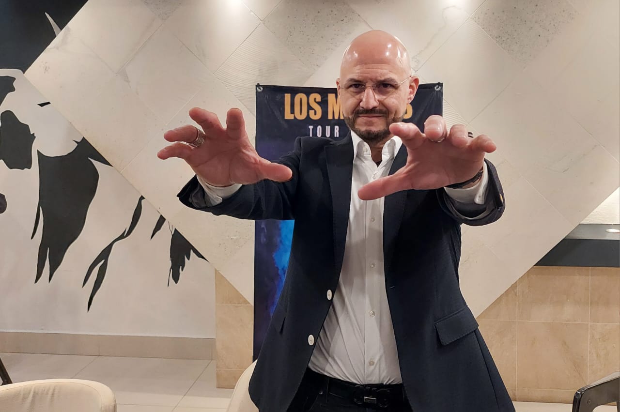 ¡Duérmase! John Milton, el caballero de la hipnosis, en el Teatro Ingenio de Los Mochis este 4 y 5 de agosto