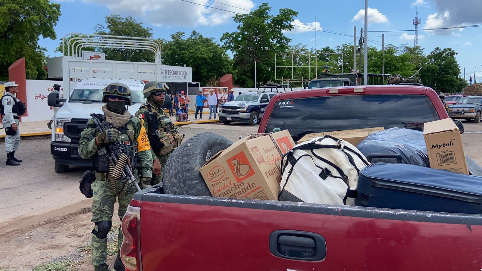 Estamos garantizando los derechos y el bienestar de las familias desplazadas por la violencia en Culiacán: Gámez Mendívil