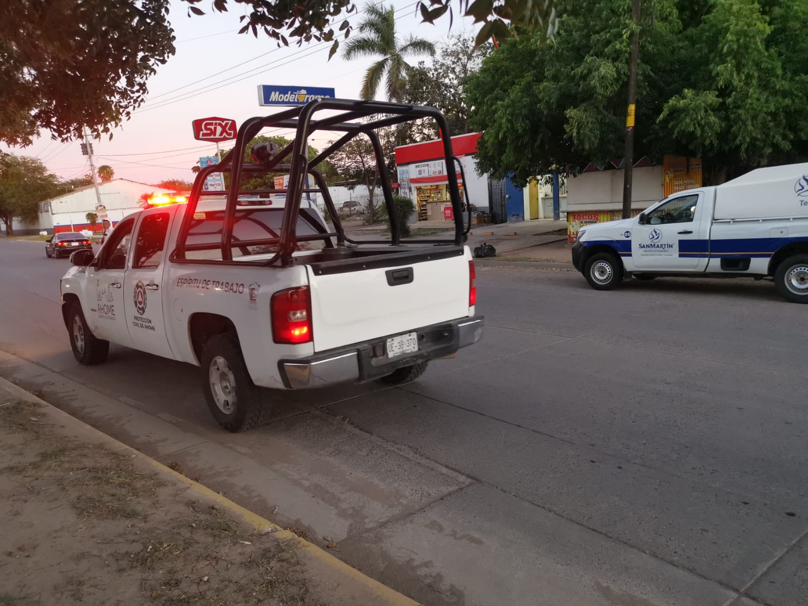 Localizan un hombre sin vida dentro de un predio baldío en Los Mochis