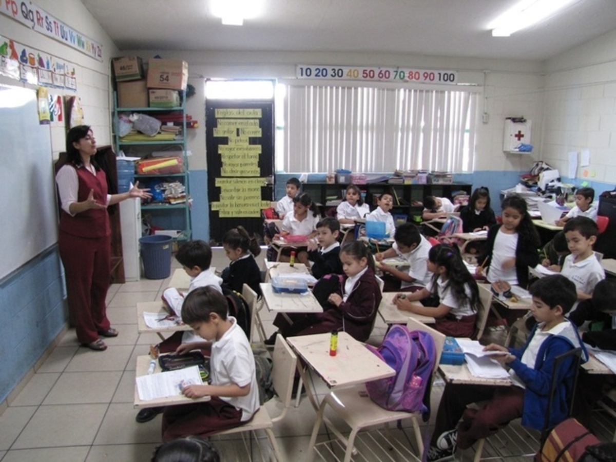 No hay “megapuente” en Sinaloa: SEPyC advierte que el lunes 4 de mayo sí hay clases