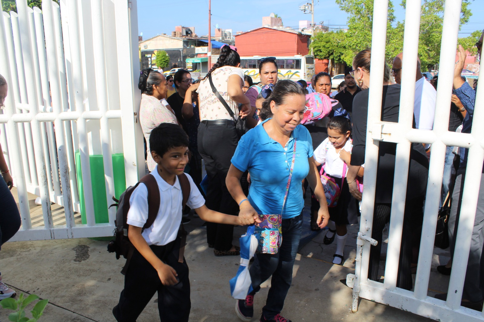 ¡Sí hay clases! Se reanudan actividades escolares hoy en Sinaloa