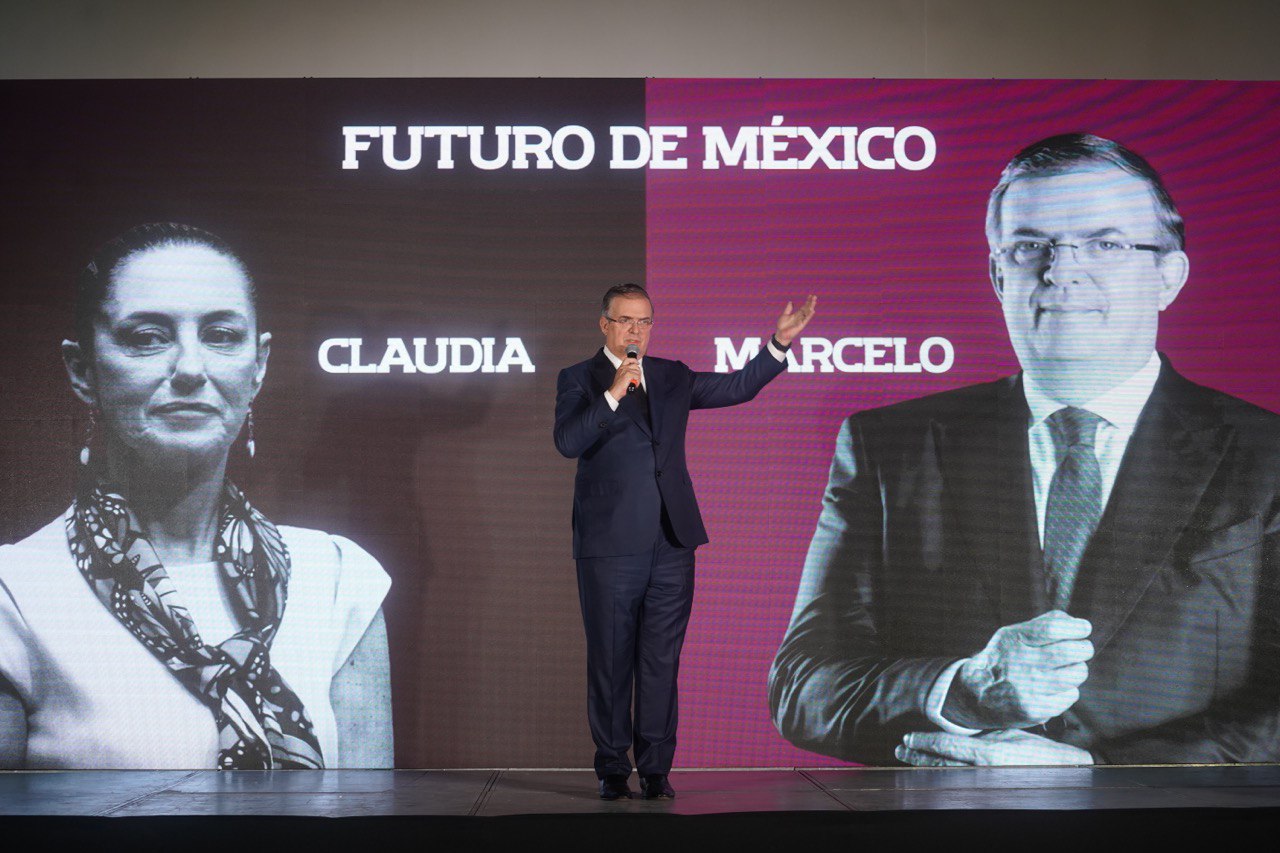 Acusa Marcelo Ebrard acarreo y uso de Bienestar en giras de ‘corcholatas’ de Morena