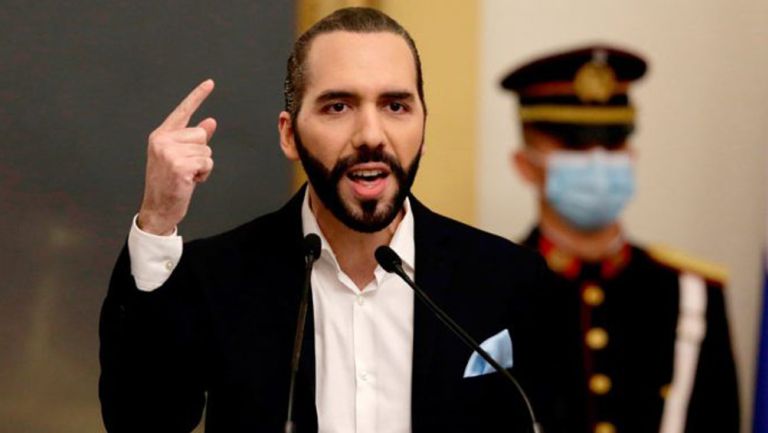 Bukele prohíbe el lenguaje inclusivo en escuelas públicas de El Salvador