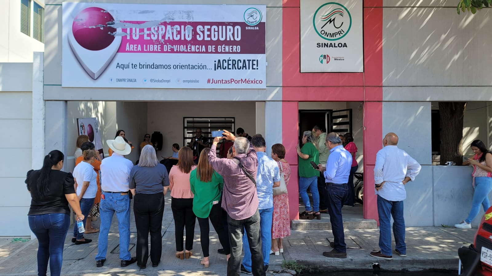 PRI instala ‘Puntos Seguros’ para ofrecer ayuda y asesoramiento a las mujeres ante la violencia