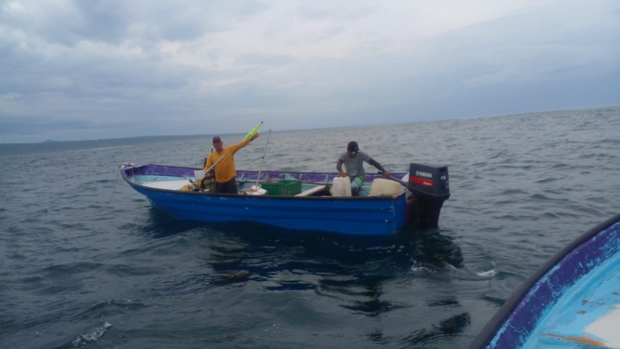Recomiendan no hacerse a la mar mientras se disipa ‘Hilary’; confirma PC rescate de pescadores en Barras de Piaxtla