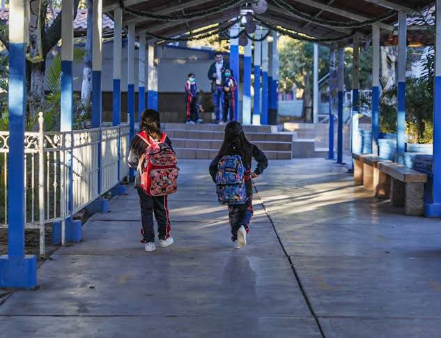 ¡Alisten las mochilas! Mañana regresan a clases más de 34 millones de estudiantes de educación básica