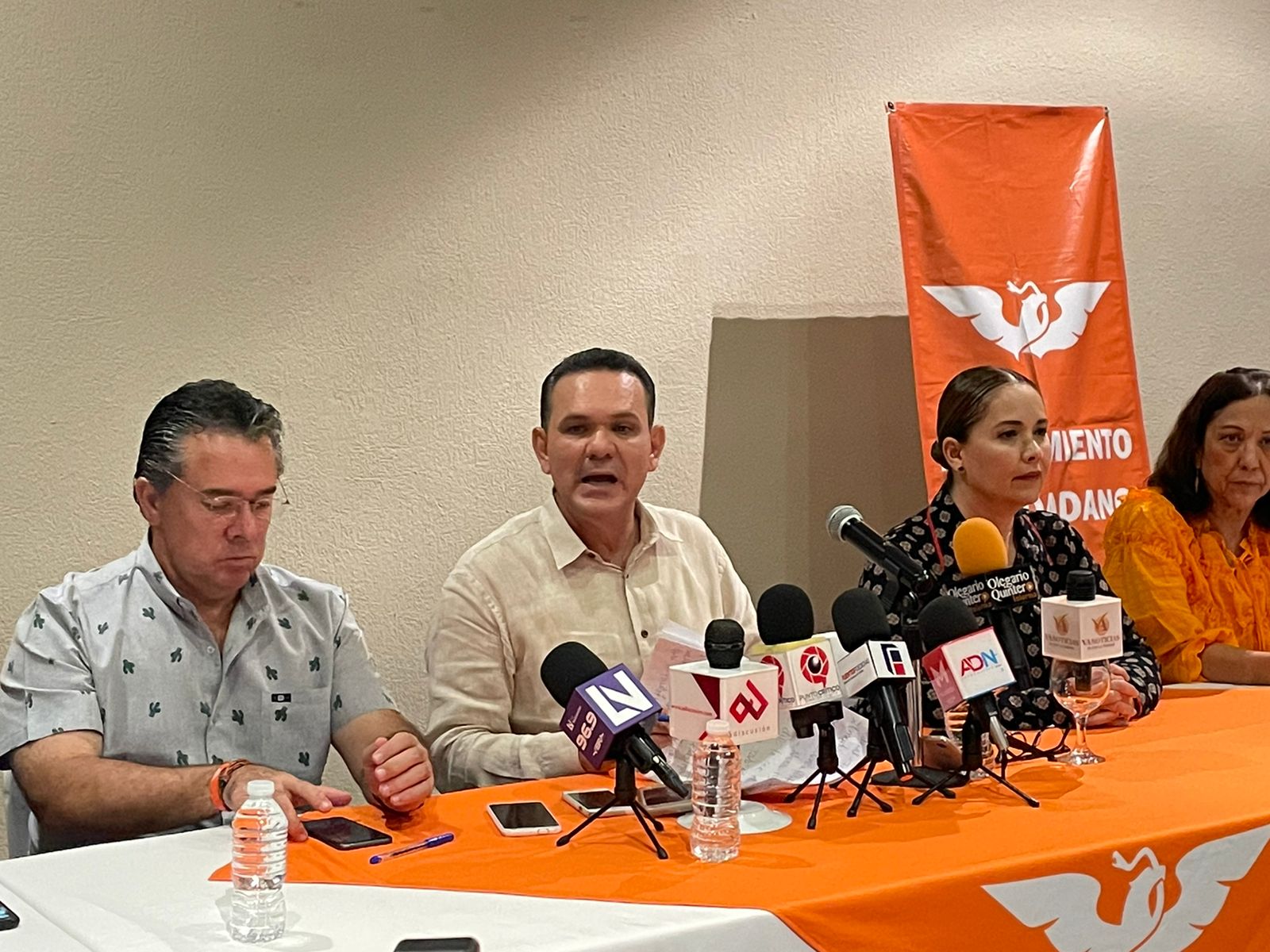 Pide Sergio Torres que no se distribuyan libros de texto en Sinaloa, hasta que se resuelva el amparo federal