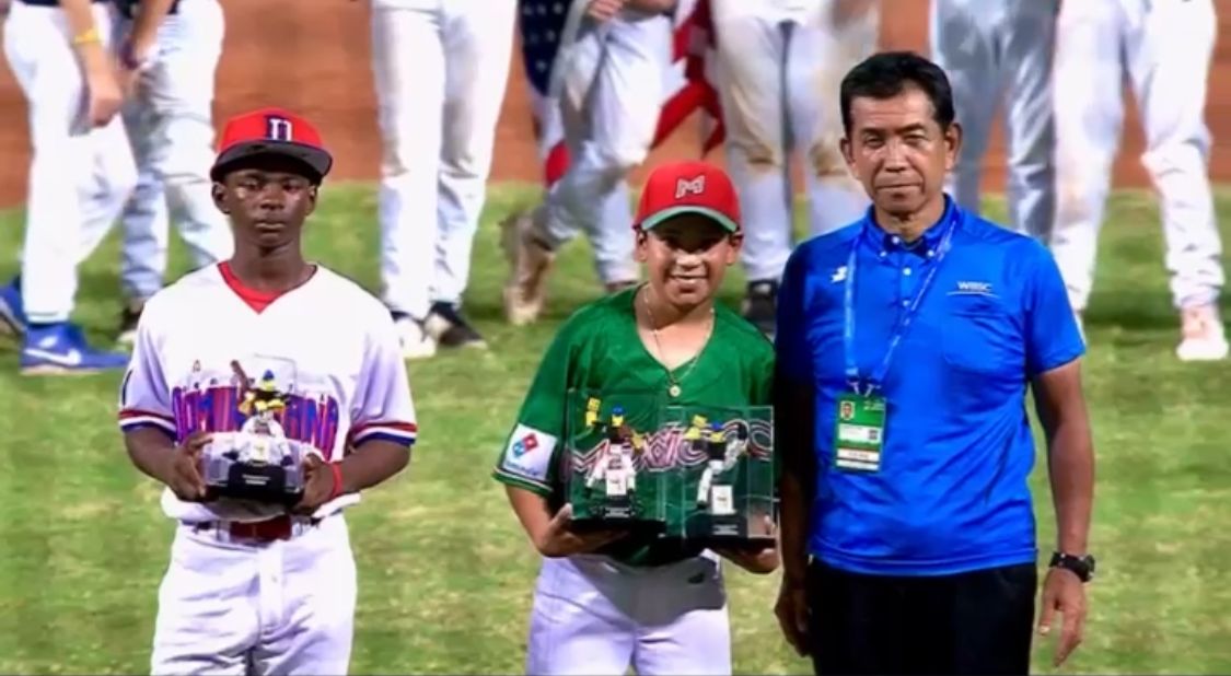Sinaloense Francisco Camargo es reconocido en Mundial de Beisbol Sub12 en China