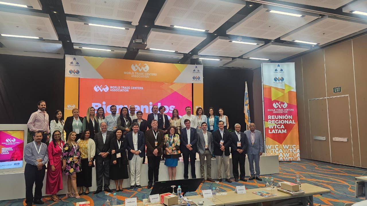 El WTC de Mazatlán, es presentado en cumbre latinoamericana en Colombia