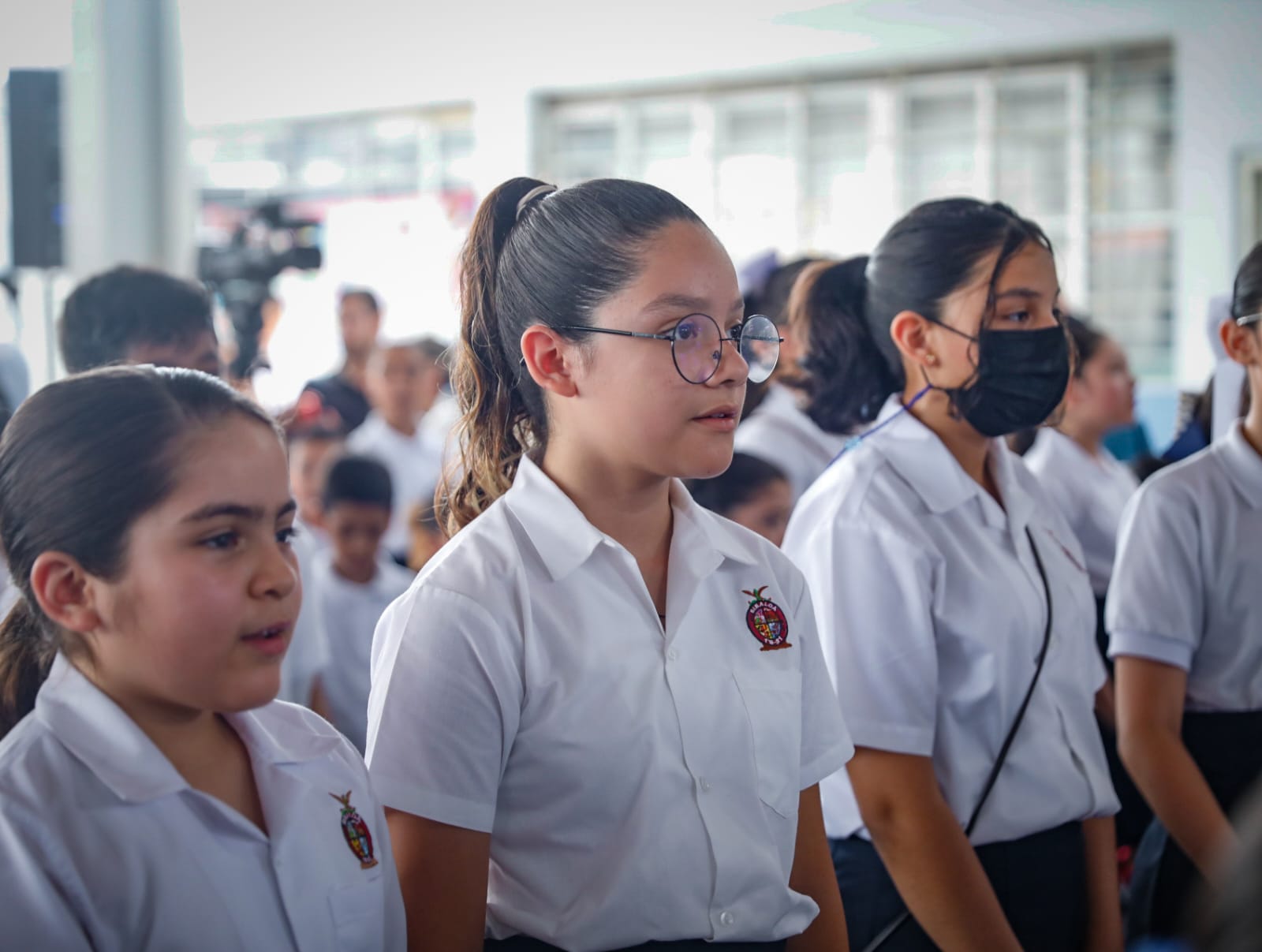 Casi al 70% el avance en la entrega de uniformes y útiles escolares gratuitos en Sinaloa