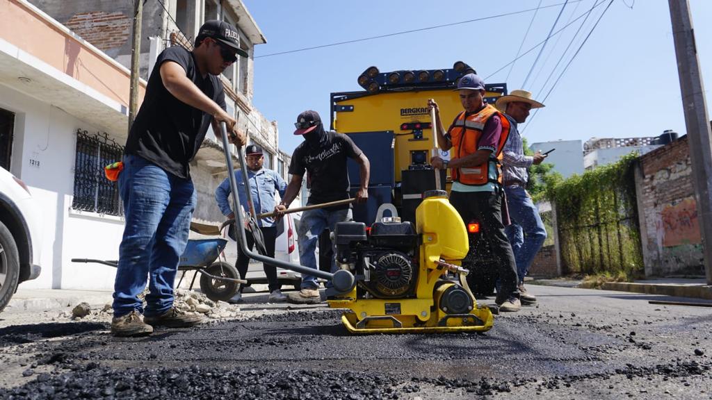 No se la acaban en Mazatlán con la gran cantidad de baches que están por la ciudad