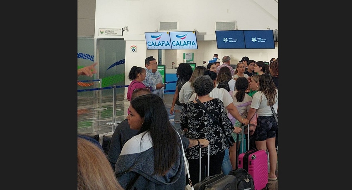 Calafia Air Lines suspende todos sus vuelos y deja varados a cientos de pasajeros