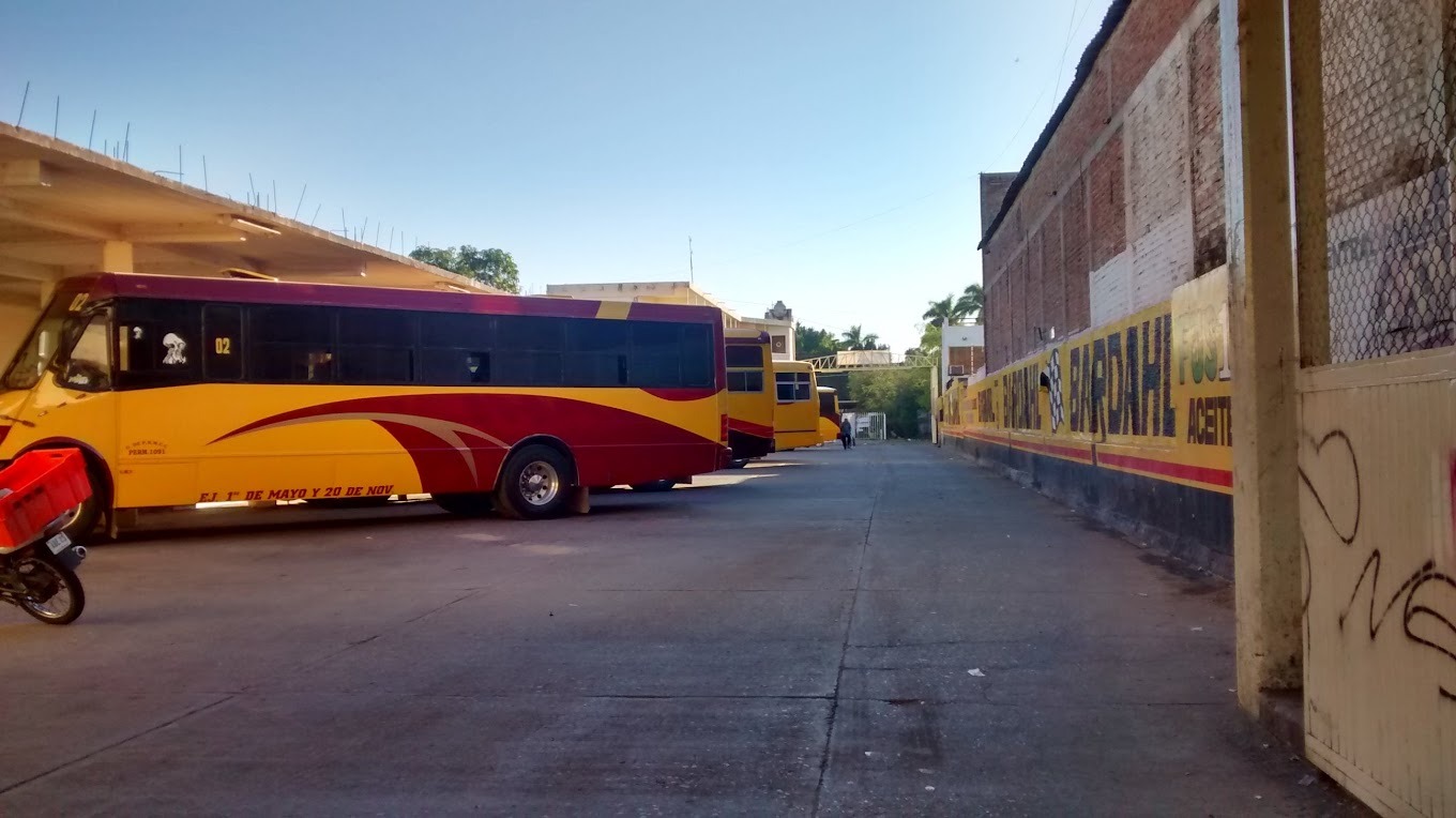 Con ansias esperan el regreso a clases permisionarios del transporte foráneo, se reactivará la actividad