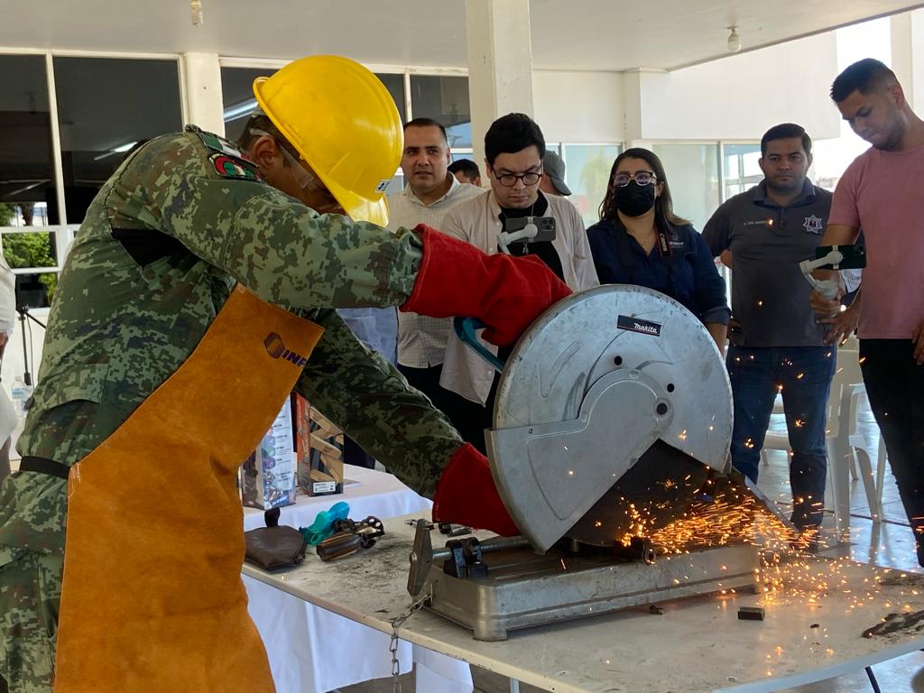 A una semana de lanzada la campaña de canje de armas en Salvador Alvarado, han recibido 31 y hasta una granada