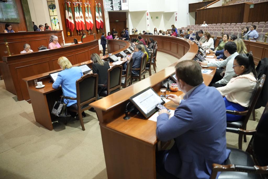 Diputados se aprueban presupuesto para 2024 por 564 mdp; ASE tuvo aumento y Congreso disminuyó 0.2%