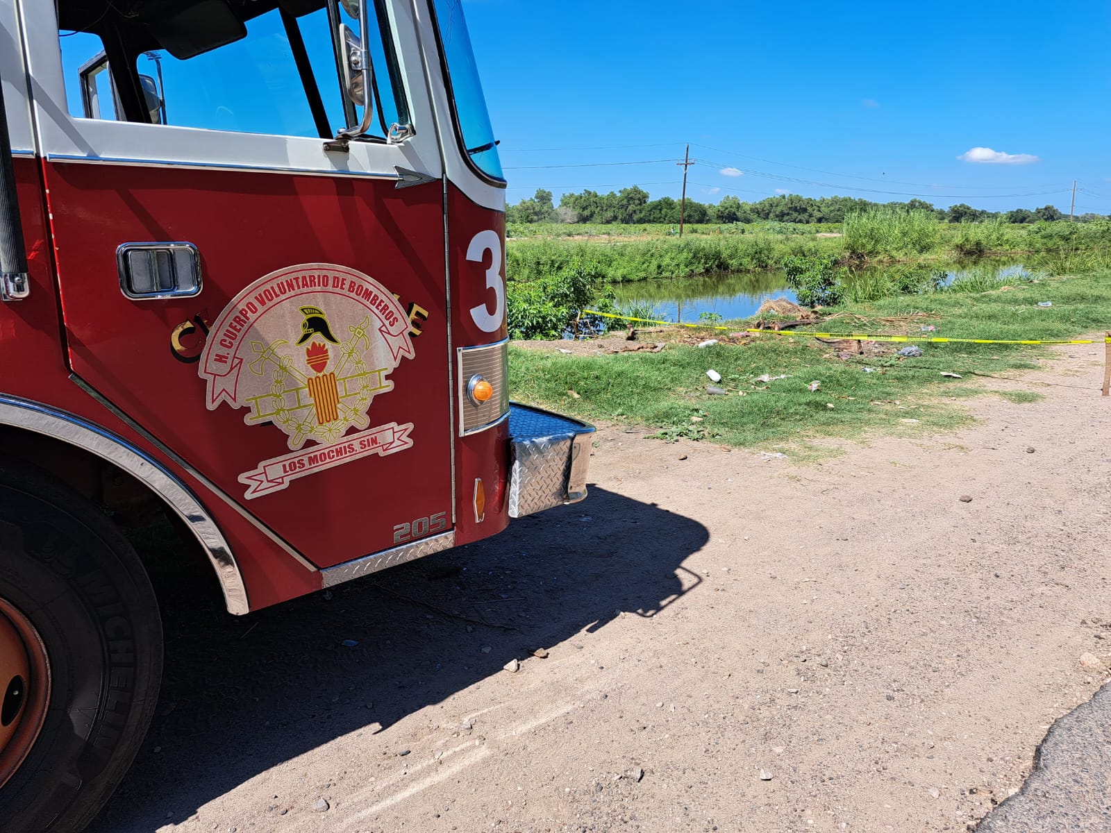 Flotando y sin vida localizan a un hombre dentro de un canal en Cohuibampo, Ahome