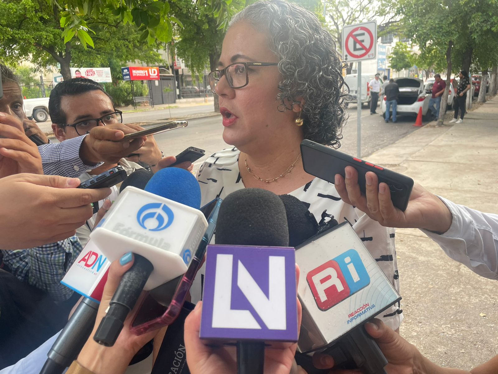 A pesar de la polémica de los libros de texto, este lunes en Sinaloa se distribuirán un millón 700 mil ejemplares