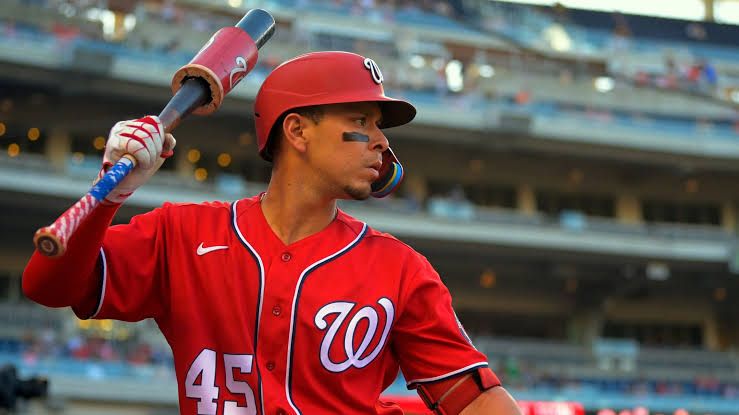 Joey Meneses produce cinco en triunfo de los Nacionales de Washington; Luis Urías batea Grand Slam