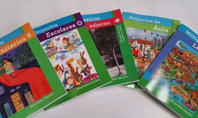 Padres que ganaron amparo, no se les puede obligar a utilizar los nuevos libros de texto: SEPyC