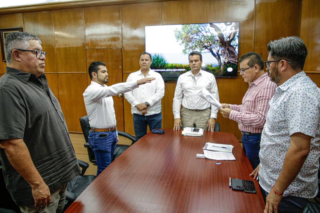 Tiene el IMJU Mazatlán nuevo director; rinde protesta Iván Alejandro Osuna Bastidas