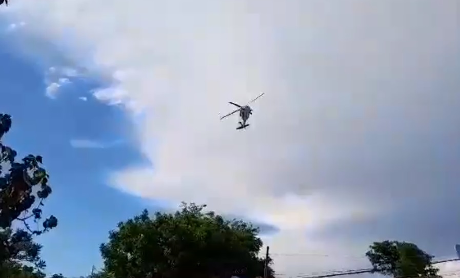 Helicóptero de la Guardia Nacional sorprende con sobrevuelos a habitantes del Valle del Carrizo, Ahome