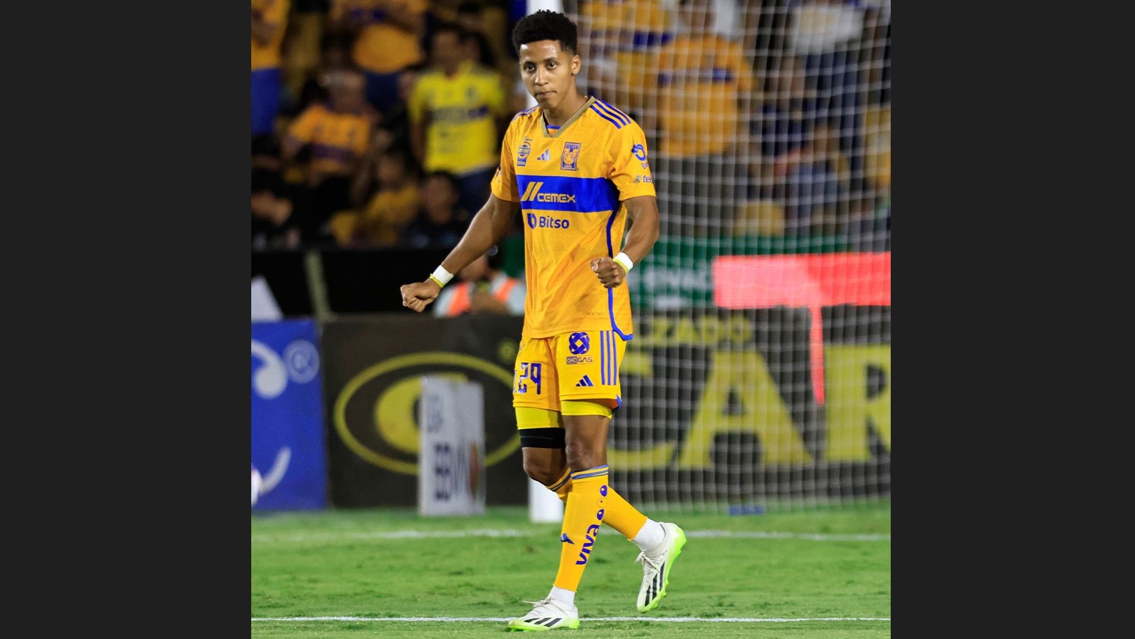 Con gran regreso, los Tigres UANL derrotan al Santos en juego pendiente del Apertura 2023 de la Liga MX
